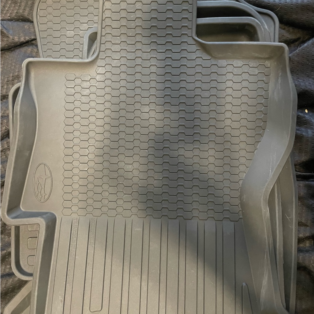 Subaru car mats